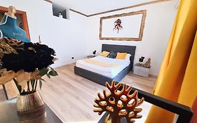 Luxury Flat In Center By The Sea