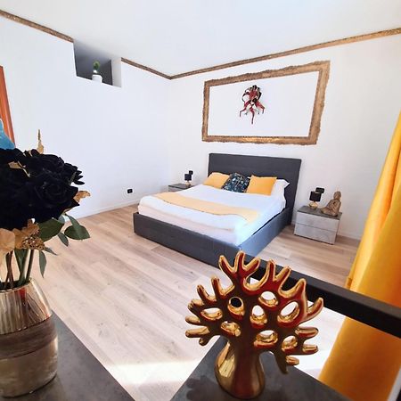 Apartament Luxury Flat In Center By The Sea Bari Zewnętrze zdjęcie